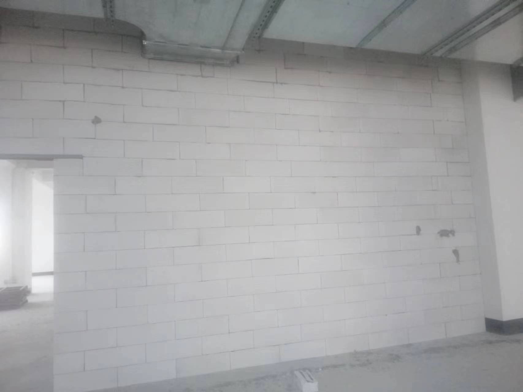 轻质砖隔墙现场